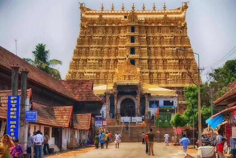 Sree Padmanabhaswamy Temple Timings History Online Booking Dress Code Entry Fee Contact