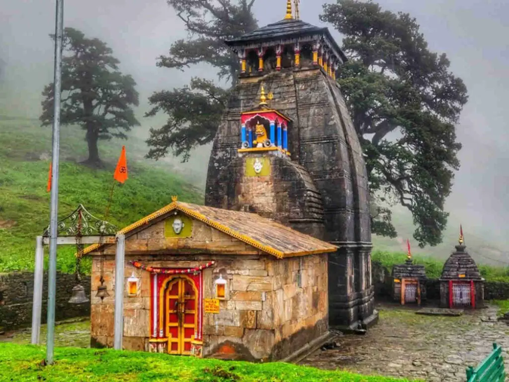 Madhyamaheshwar Temple (Second Panchkedar)